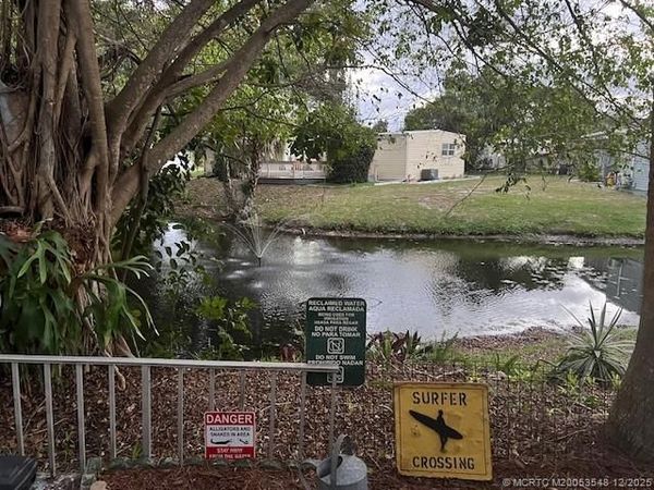 2555 PGA Boulevard, Unit 216, Palm Beach Gardens, FL 33410