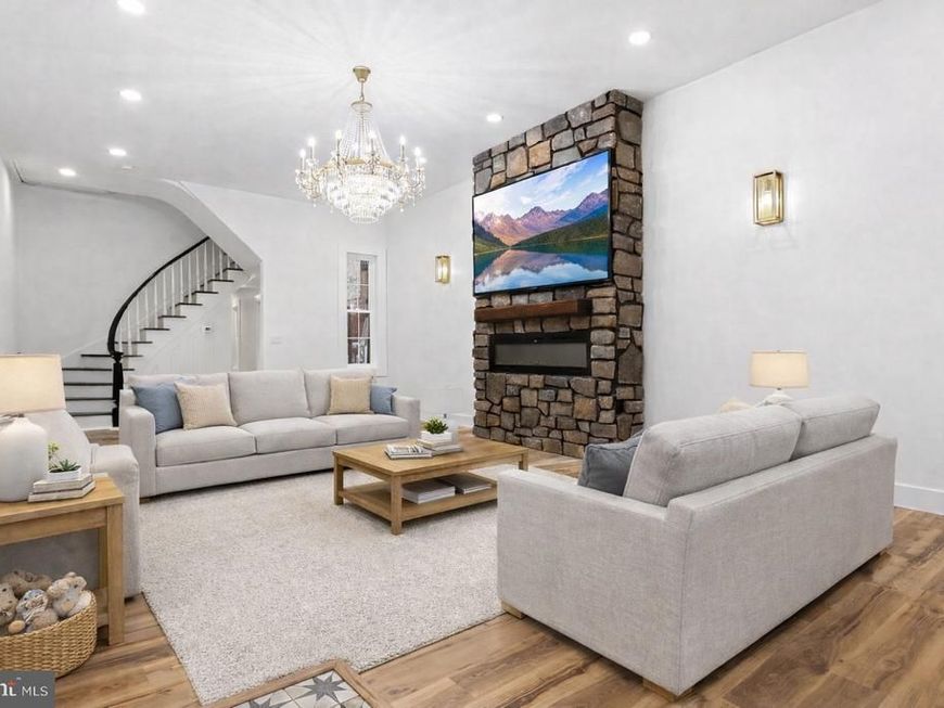 324 Reed Street, Philadelphia, PA 19147 Main Photo