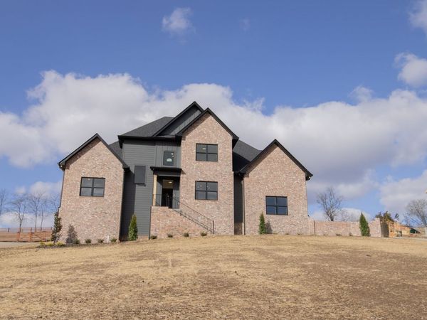 265 Bridle Path Lane, Hartsville, TN 37074