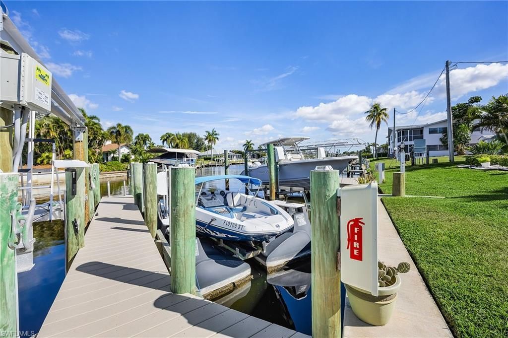 1715 SE 46th Ln, Unit 2, Cape Coral, FL 33904 Photo