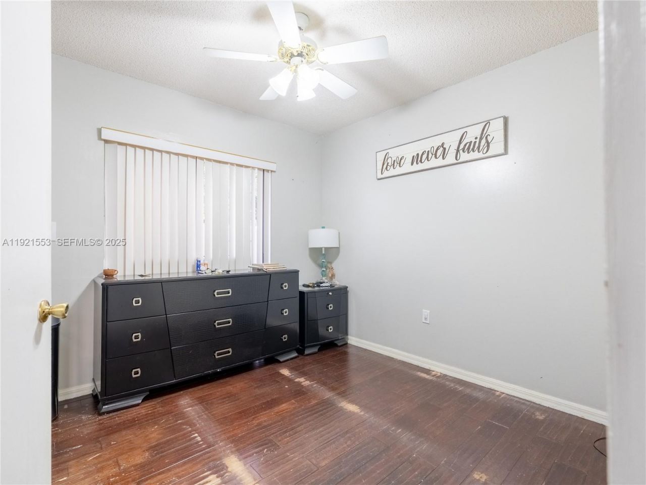 19030 NW 86th Ct, Hialeah, FL 33015 Photo