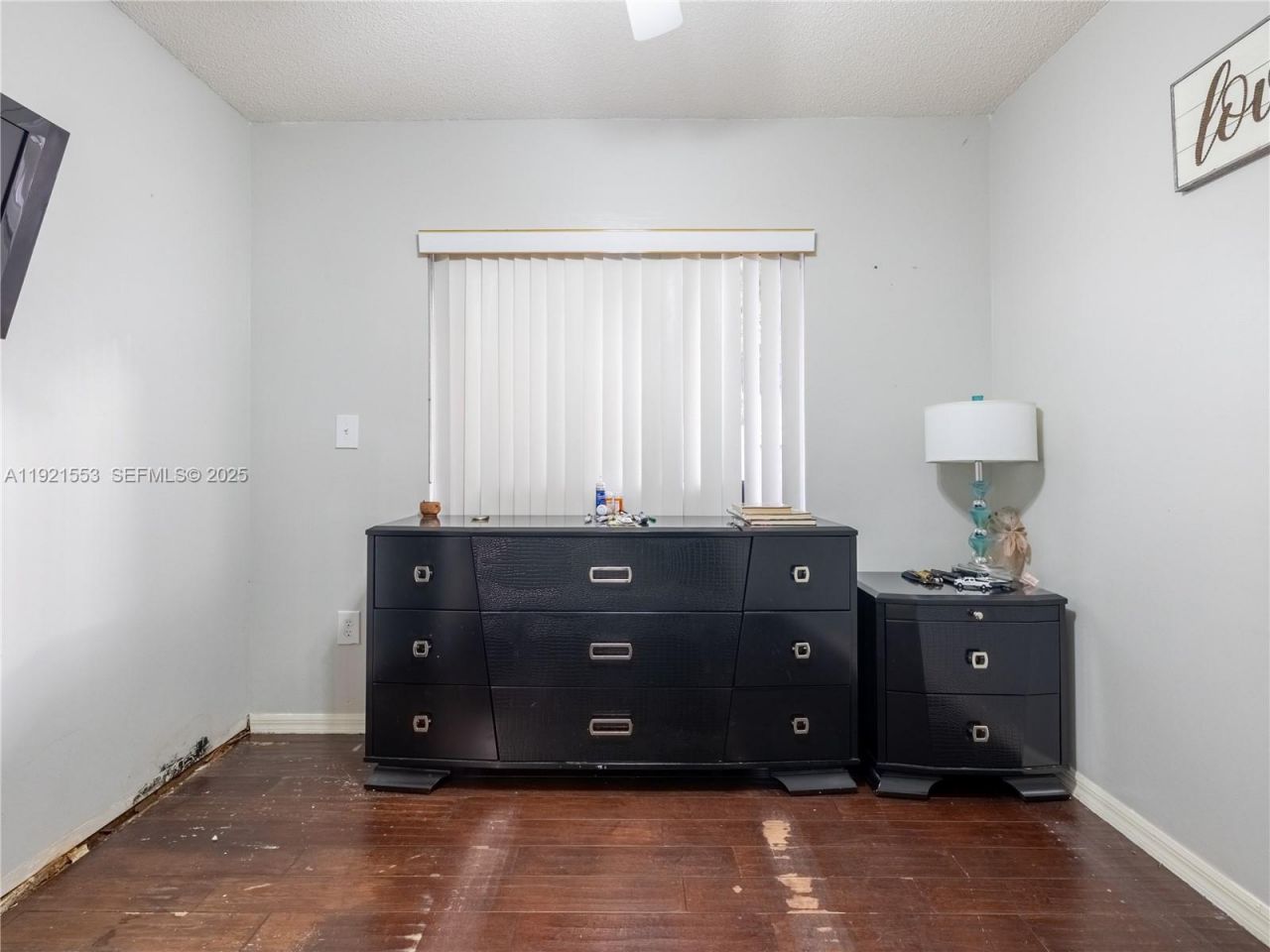 19030 NW 86th Ct, Hialeah, FL 33015 Photo