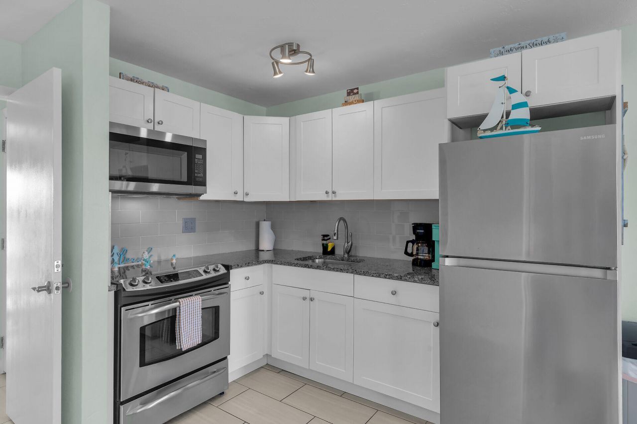 21 Sombrero Boulevard, Unit 307, Marathon, FL 33050 Photo