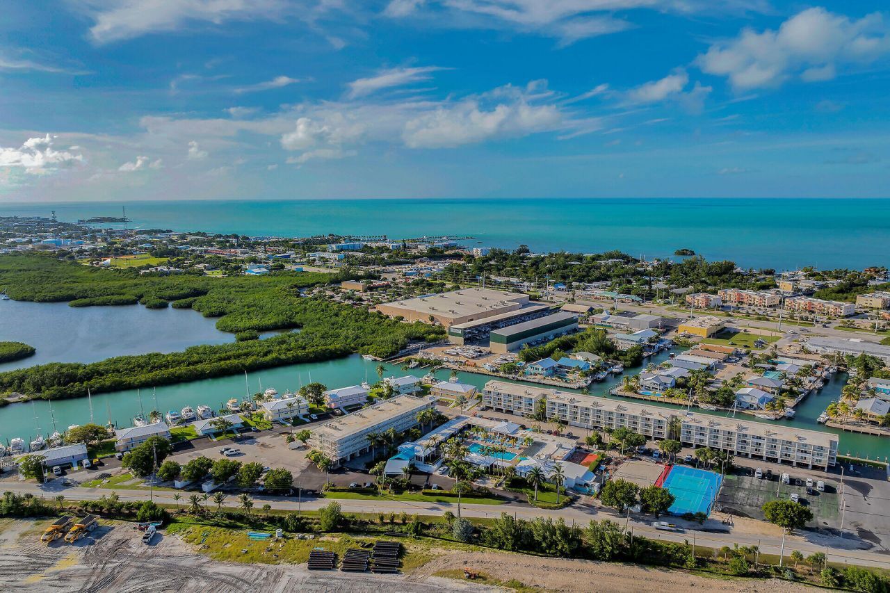 21 Sombrero Boulevard, Unit 307, Marathon, FL 33050 Photo