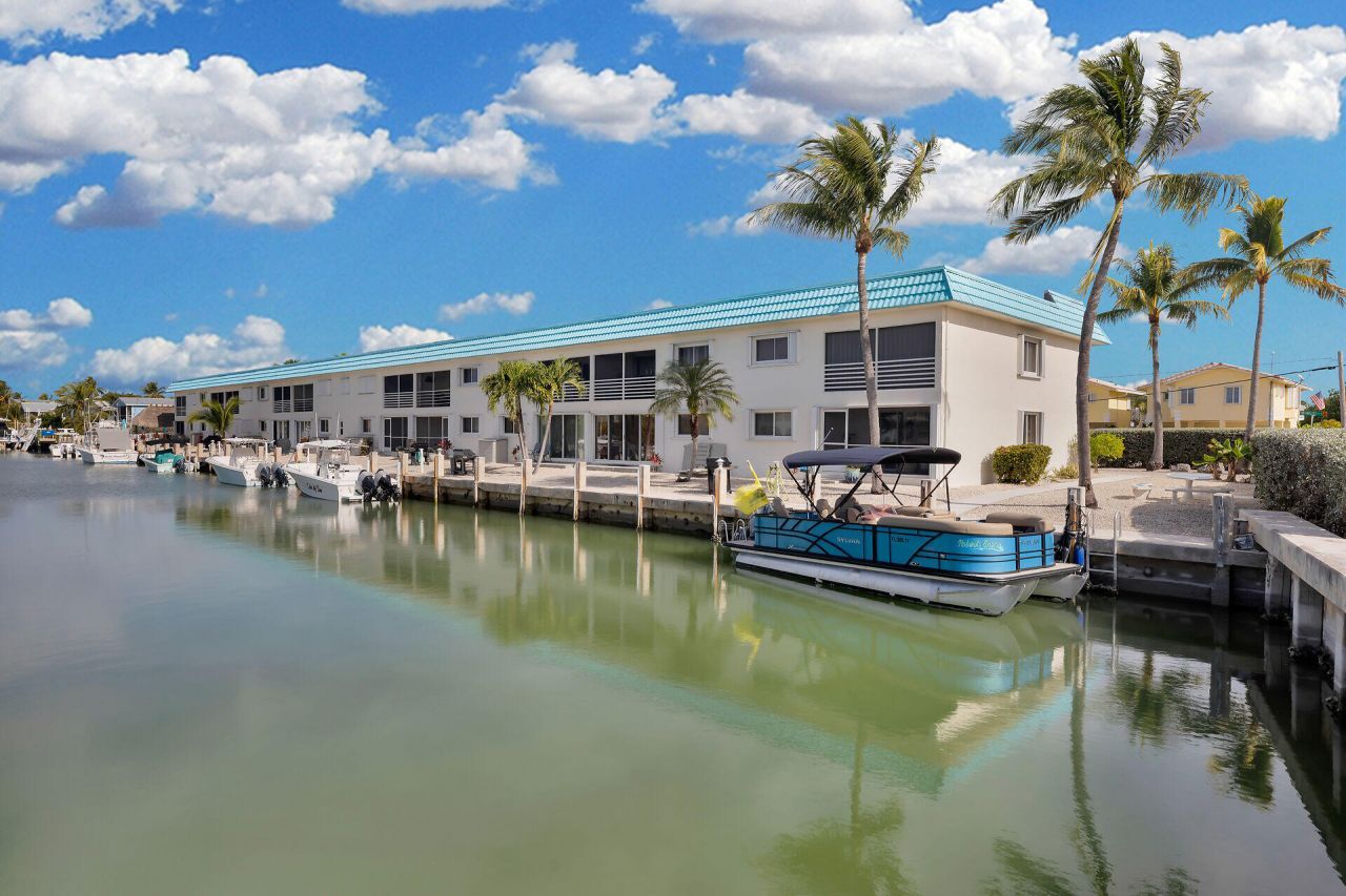 389 N Anglers Drive, Unit 204, Marathon, FL 33050 Main Photo