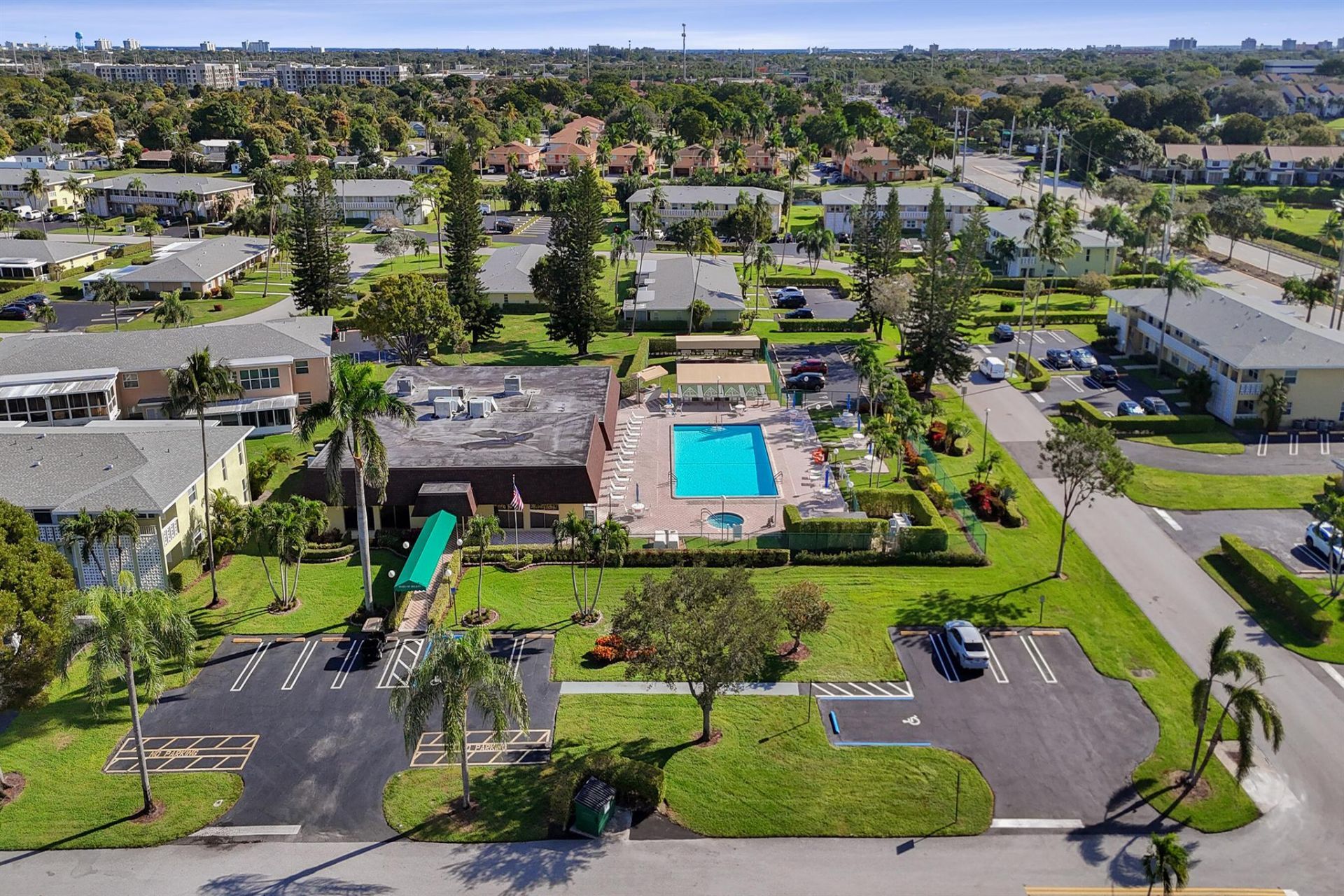 1130 Mahogany Way, Unit 203, Delray Beach, FL 33445 Photo