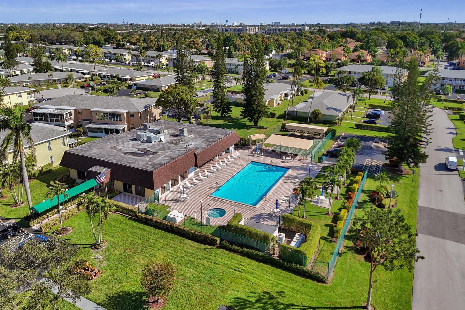 1130 Mahogany Way, Unit 203, Delray Beach, FL 33445 Photo