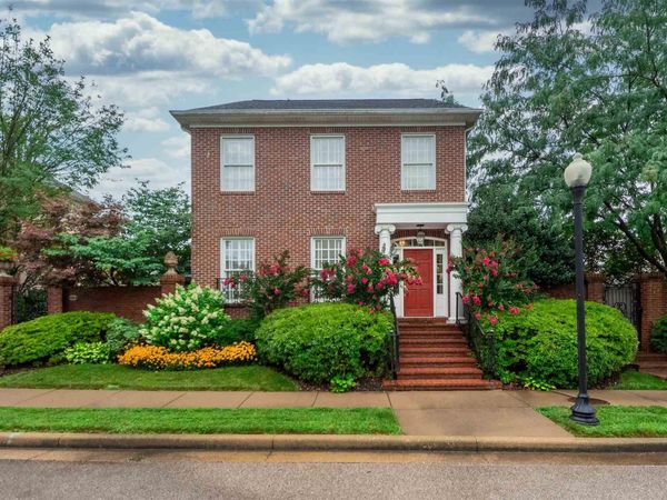 1521 Larkinwood Lane, Evansville, IN 47715