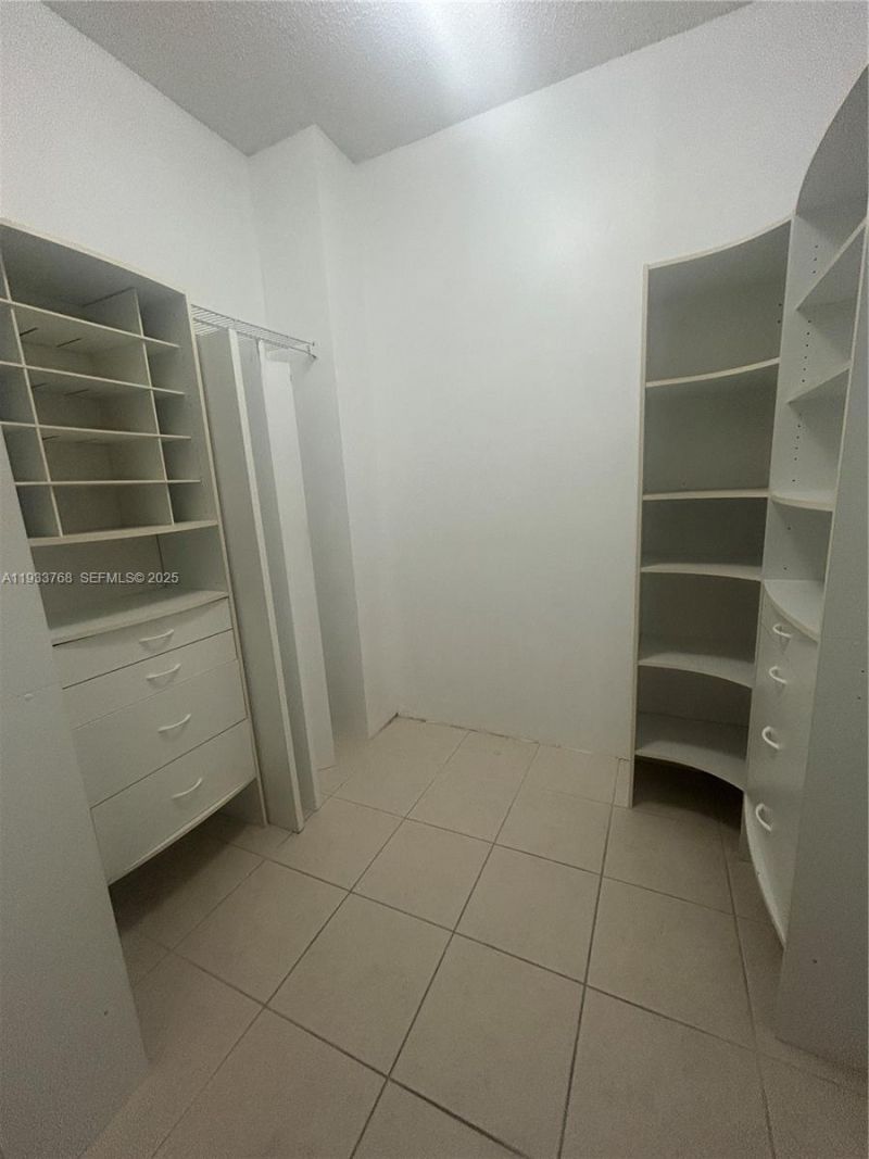 3640 Yacht Club Dr, Unit 104, Aventura, FL 33180 Photo