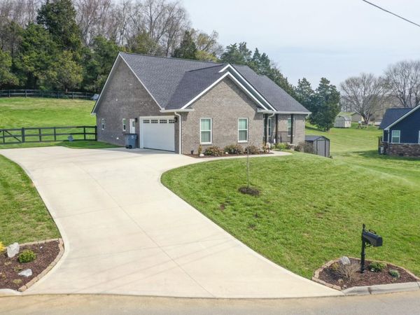 2920 Portrum Drive, Morristown, TN 37814