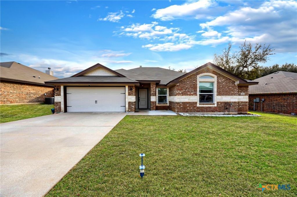 3421 Doss Street, Copperas Cove, TX 76522 Main Photo