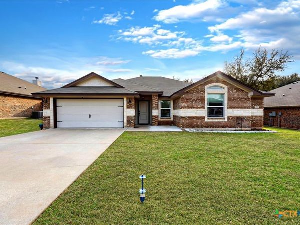 3421 Doss Street, Copperas Cove, TX 76522