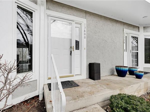 13800 W 58th Terrace, Shawnee, KS 66216