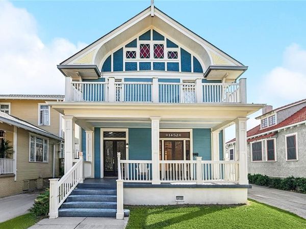 1452 54 VERNA Court, New Orleans, LA 70119