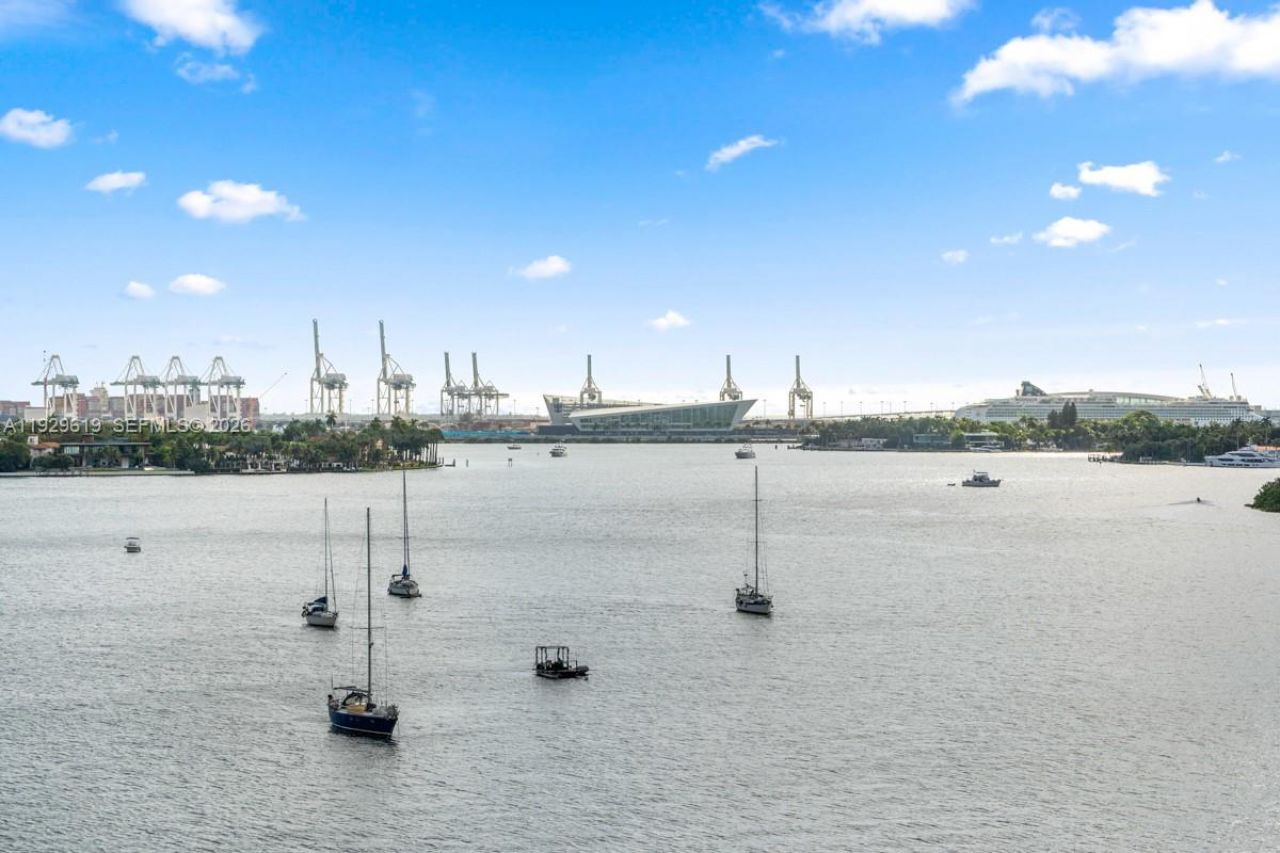 16 Island Ave, Unit 6B, Miami Beach, FL 33139 Photo