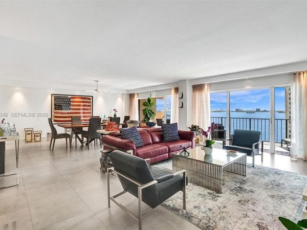 1800 NE 114th St, Unit 1007, Miami, FL 33181