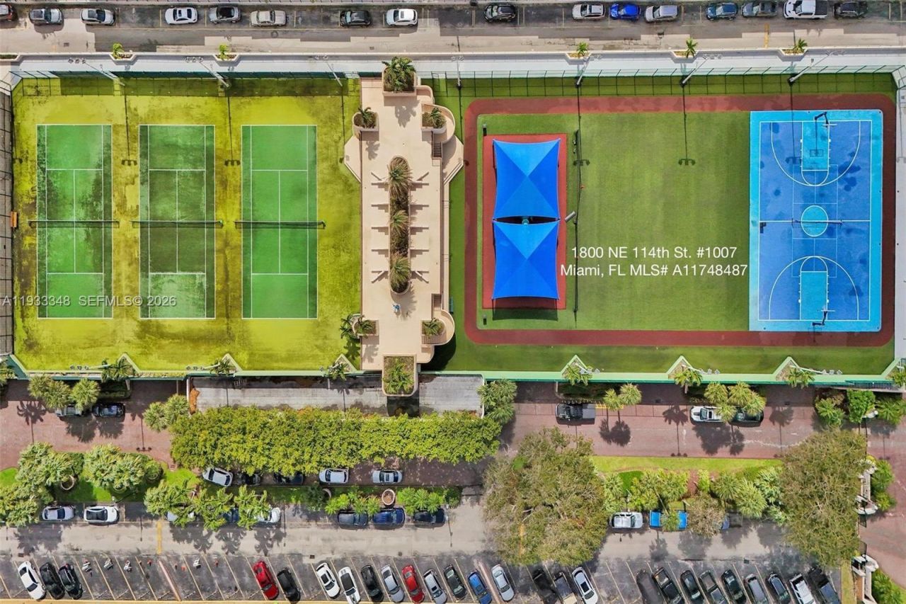 1800 NE 114th St, Unit 1007, Miami, FL 33181 Photo