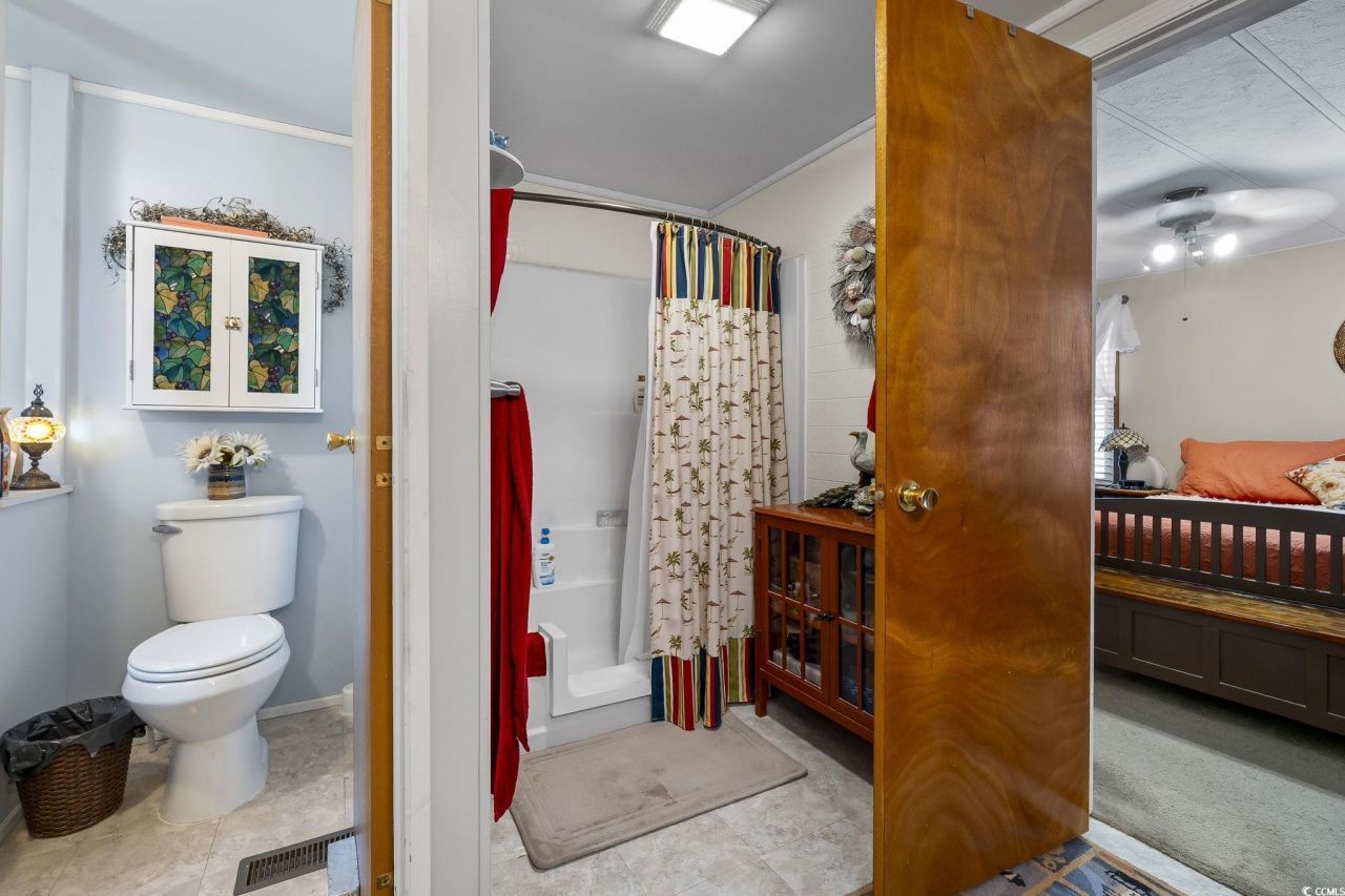 1118 Woodville Circle Photo 12