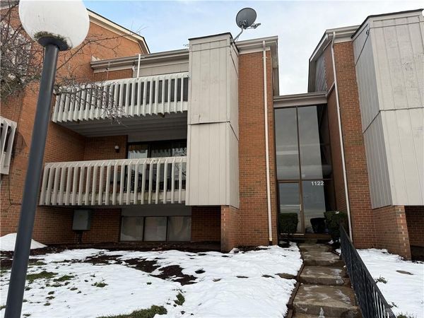 1122 Eagle Feather Circle, Unit C, West Carrollton, OH 45449