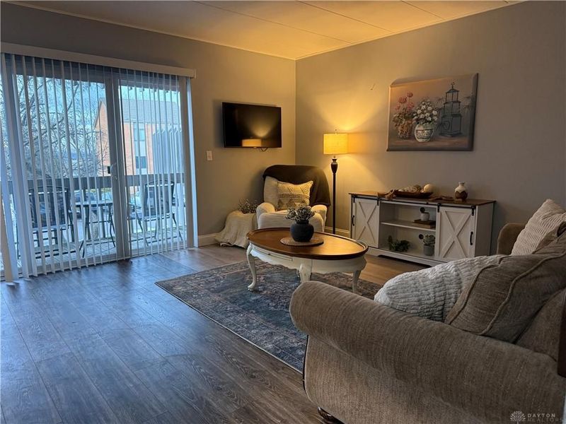 1122 Eagle Feather Circle, Unit C, West Carrollton, OH 45449 Photo 3