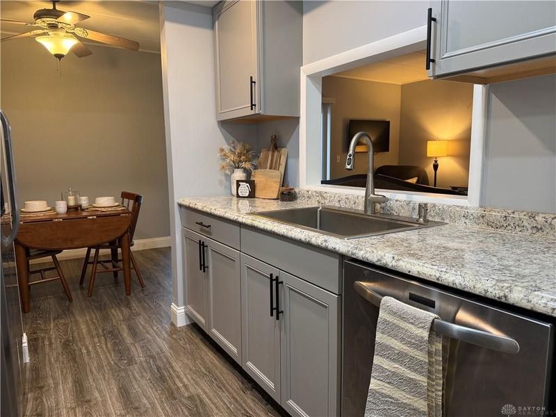 1122 Eagle Feather Circle, Unit C, West Carrollton, OH 45449 Photo 8