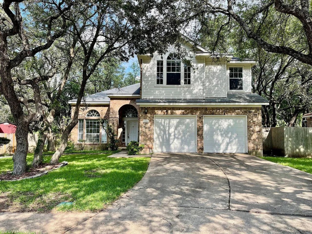 1300 Nightingale Dr, Cedar Park, TX 78613 Main Photo