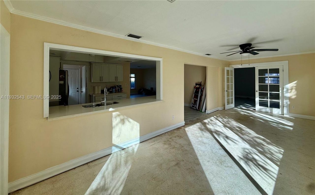 5030 NW 42nd St, Lauderdale Lakes, FL 33319 Photo