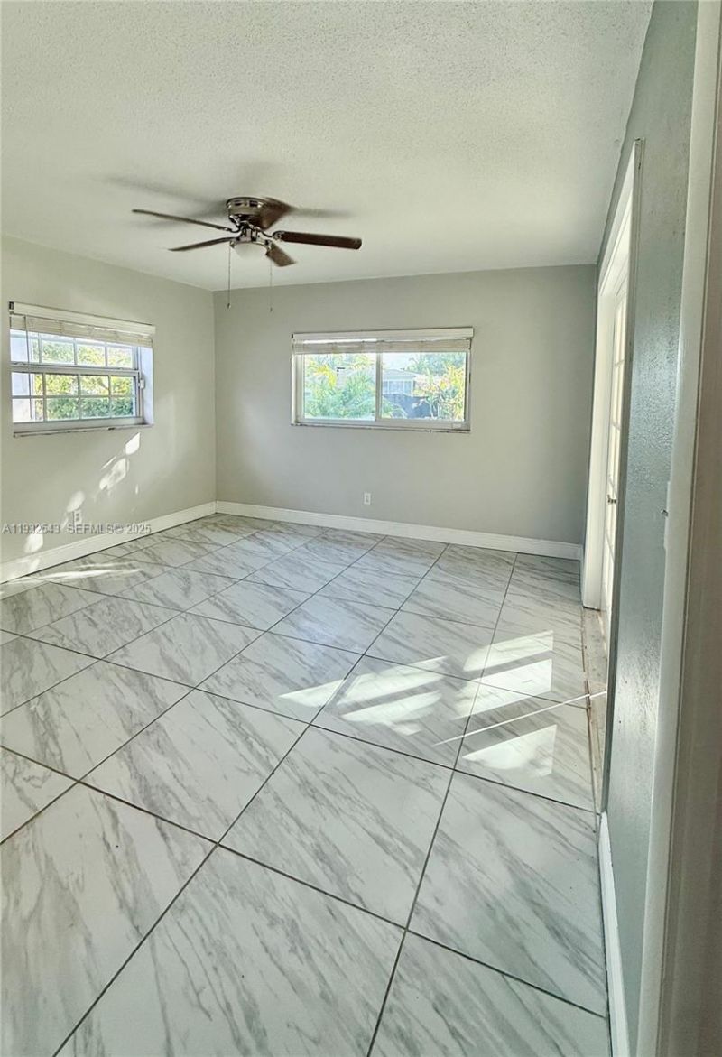 5030 NW 42nd St, Lauderdale Lakes, FL 33319 Photo