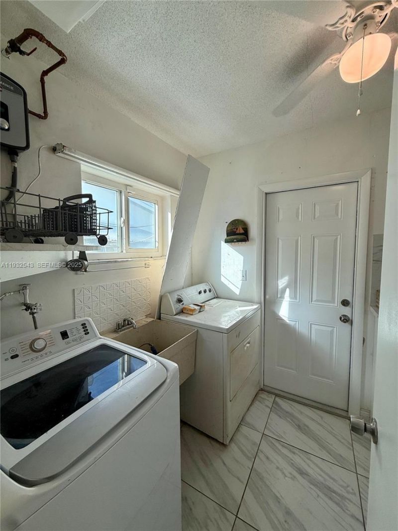 5030 NW 42nd St, Lauderdale Lakes, FL 33319 Photo