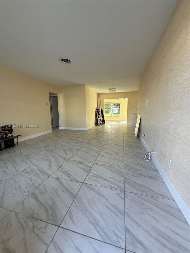 5030 NW 42nd St, Lauderdale Lakes, FL 33319 Photo