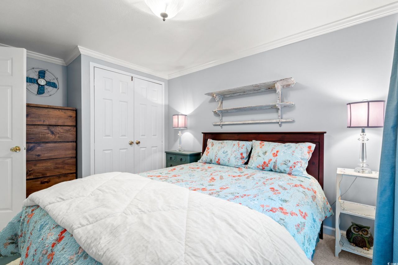 467 Freedom Circle Photo 12