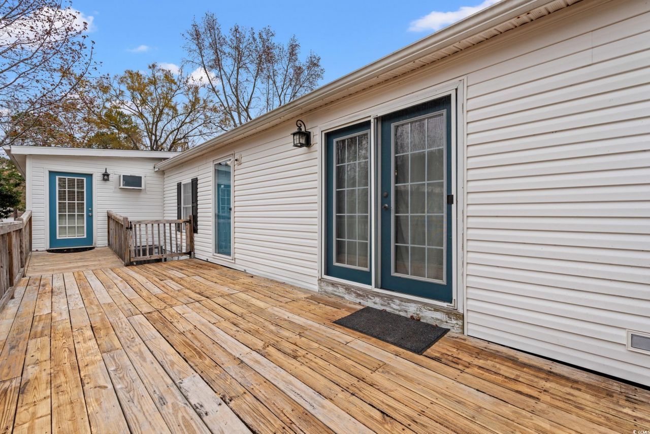 467 Freedom Circle Photo 28