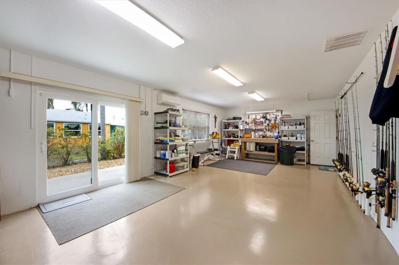 220 82nd Street, Holmes Beach, FL 34217 Photo