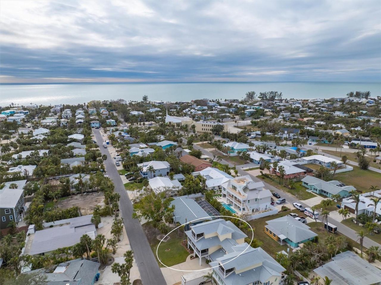 220 82nd Street, Holmes Beach, FL 34217 Photo