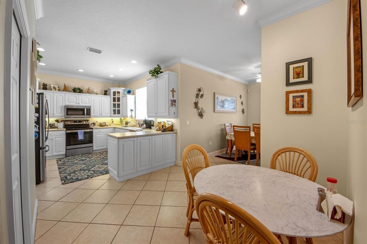 220 82nd Street, Holmes Beach, FL 34217 Photo