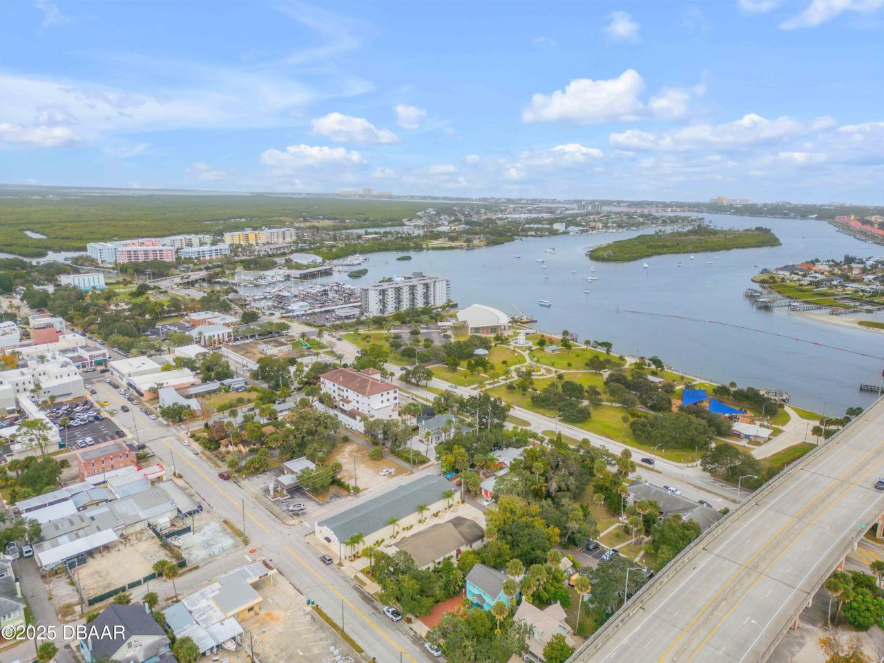 214 S Riverside Drive, New Smyrna Beach, FL 32168 Photo