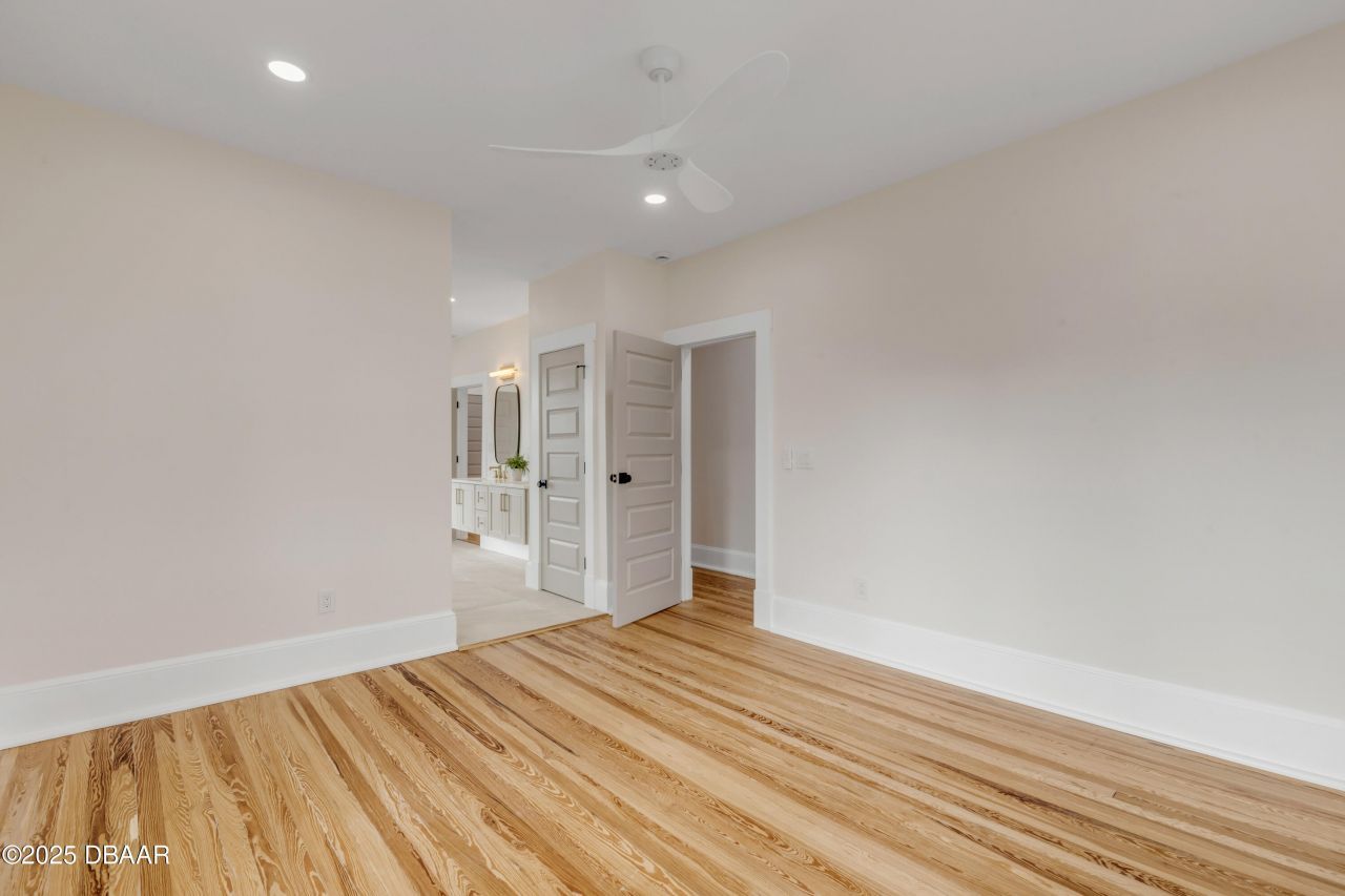 214 S Riverside Drive, New Smyrna Beach, FL 32168 Photo