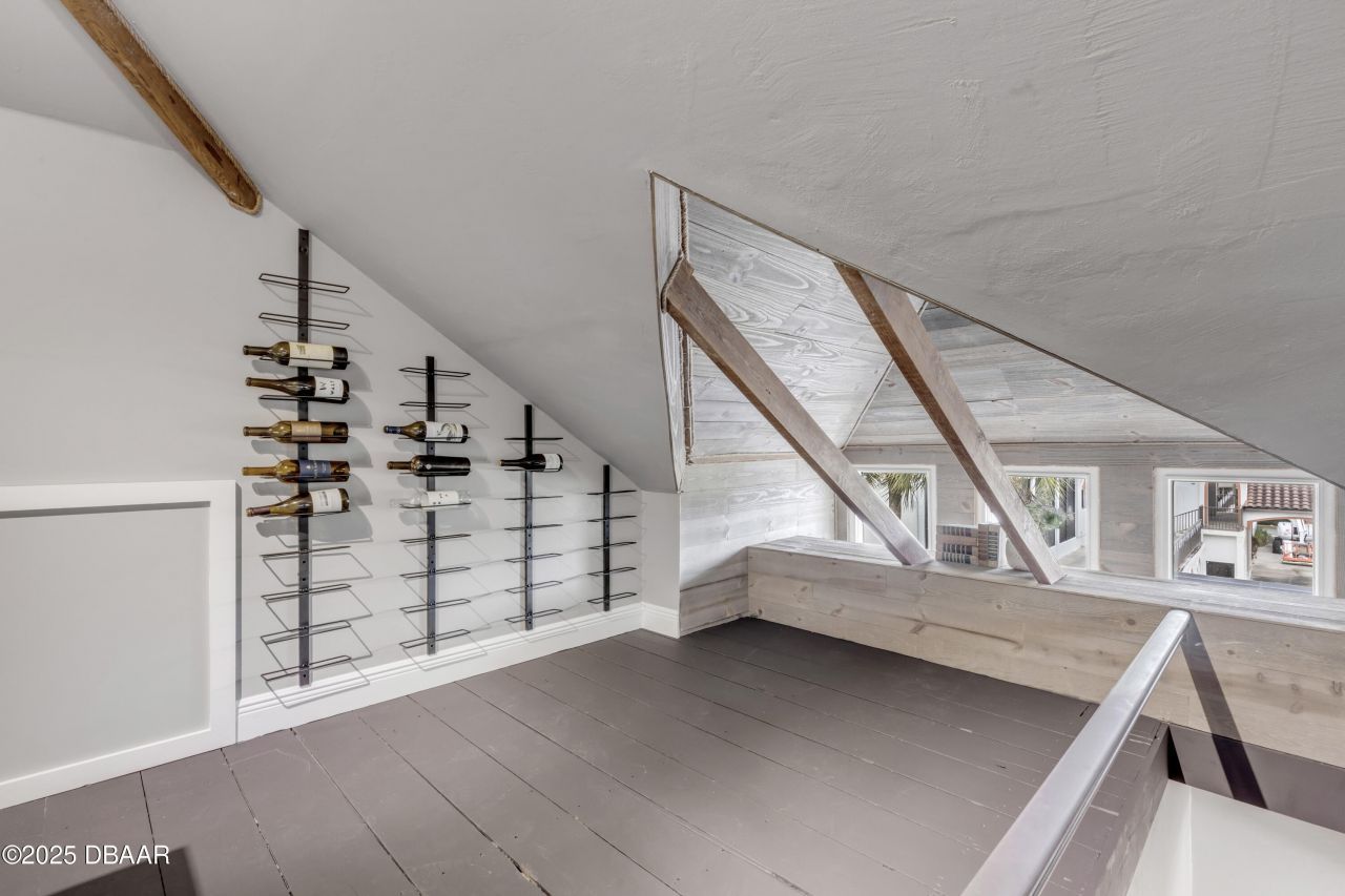 214 S Riverside Drive, New Smyrna Beach, FL 32168 Photo