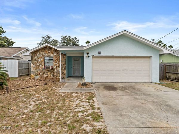 140 Oleander Circle, Panama City Beach, FL 32413