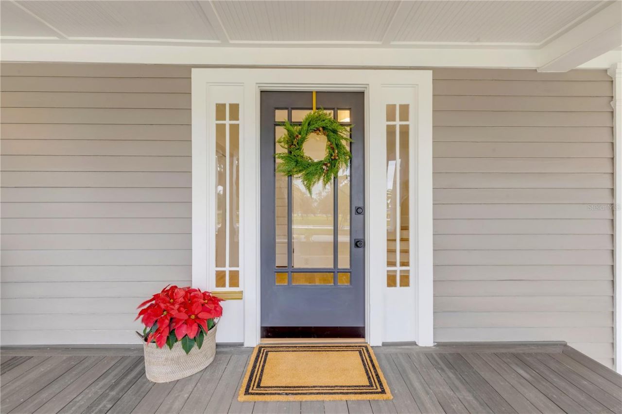 214 S Riverside Drive, New Smyrna Beach, FL 32168 Photo