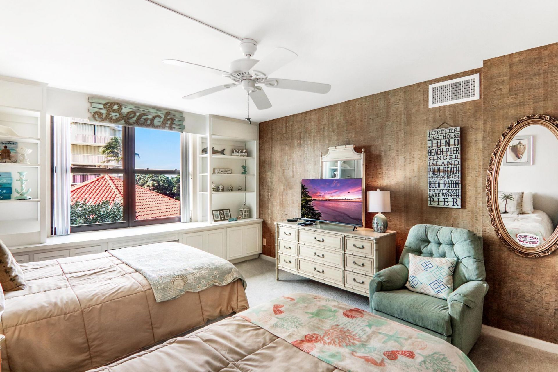 5480 N Ocean Drive, Unit A1d, Singer Island, FL 33404 Photo