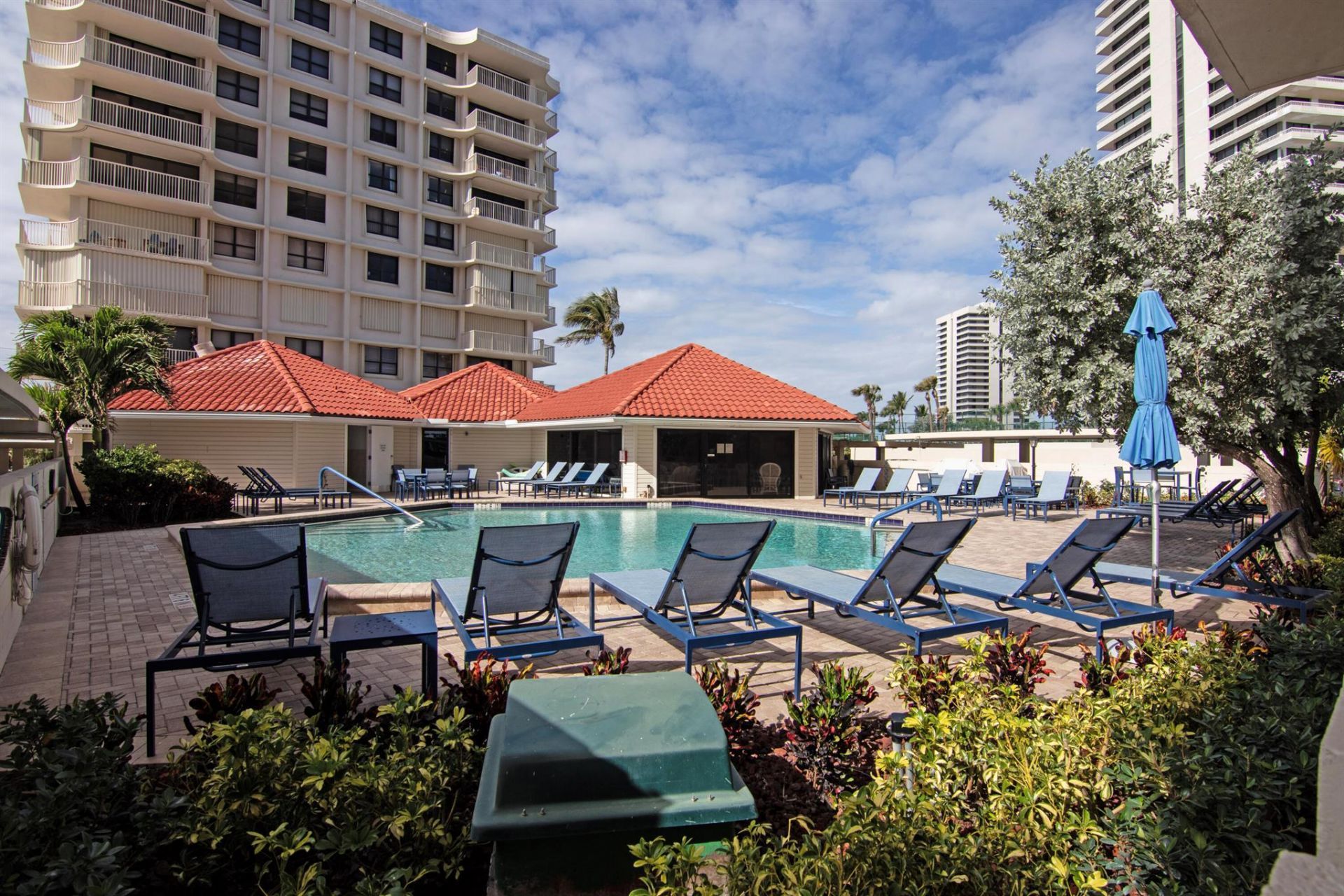 5480 N Ocean Drive, Unit A1d, Singer Island, FL 33404 Photo