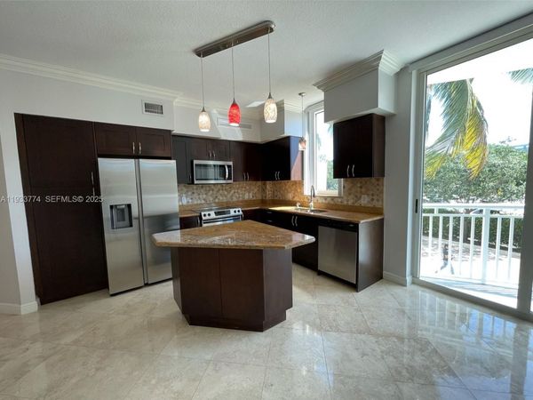 1755 E Hallandale Beach Blvd., Unit Mez 6E, Hallandale Beach, FL 33009