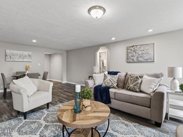 275 CLAREMORE Avenue, Jacksonville, FL 32220