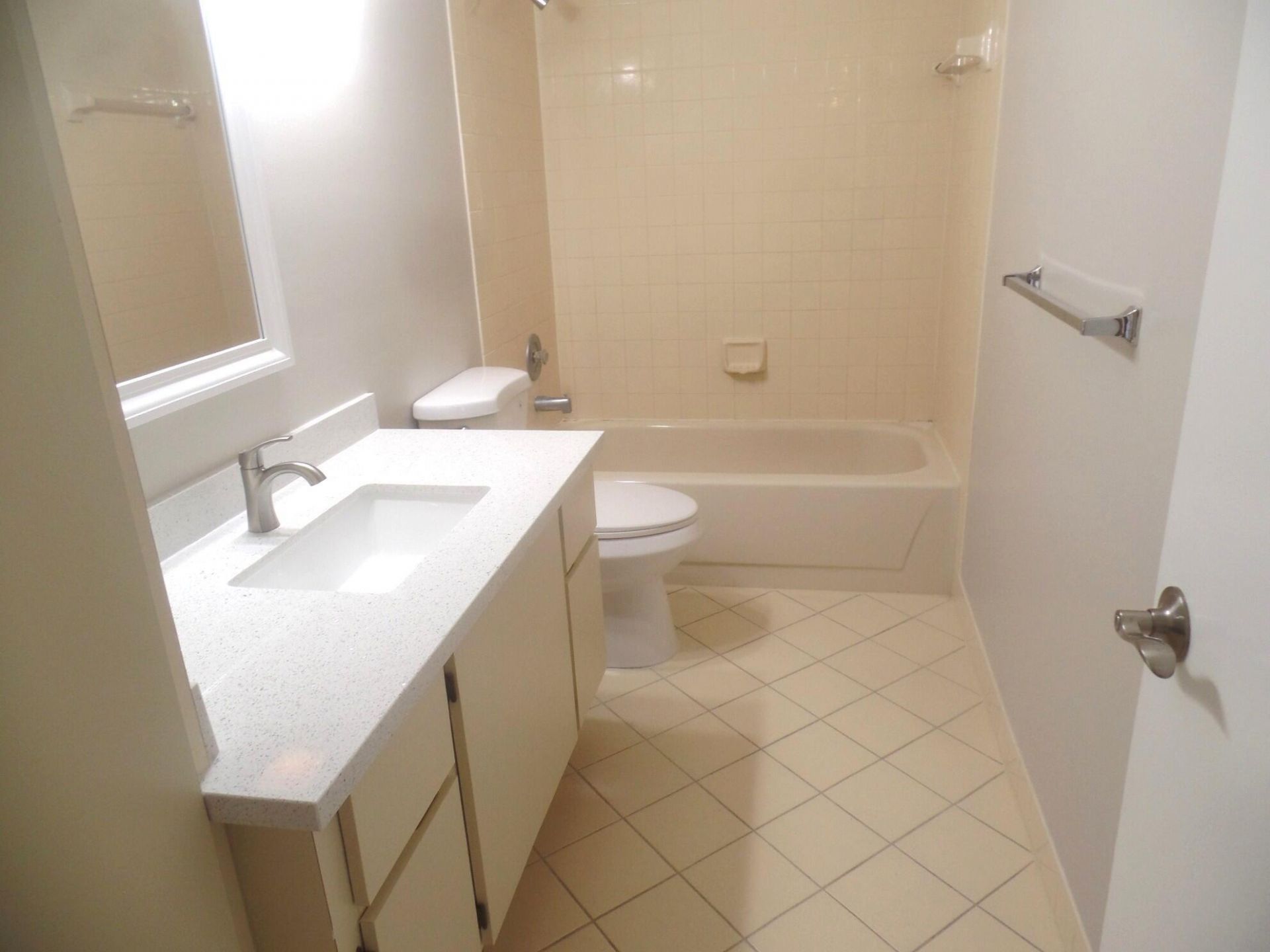 843 Blue Ridge Circle, West Palm Beach, FL 33409 Photo