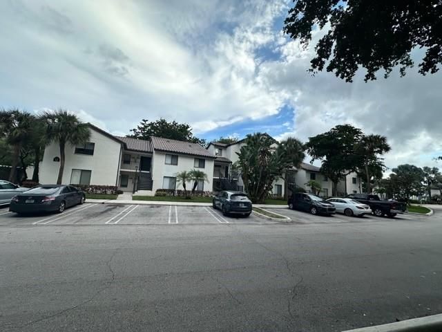 800 The Pointe Drive, West Palm Beach, FL 33409 Photo