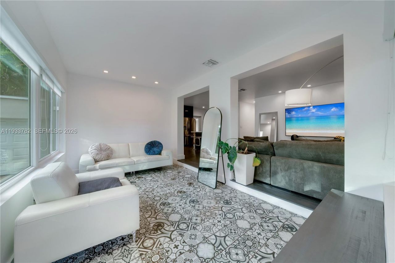 125 NW 88th St , El Portal, FL 33150 Photo