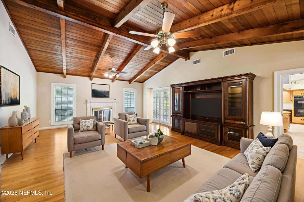 1326 Riverplace Drive, Jacksonville, FL 32223 Photo