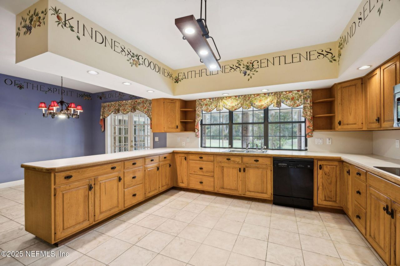 1326 Riverplace Drive, Jacksonville, FL 32223 Photo