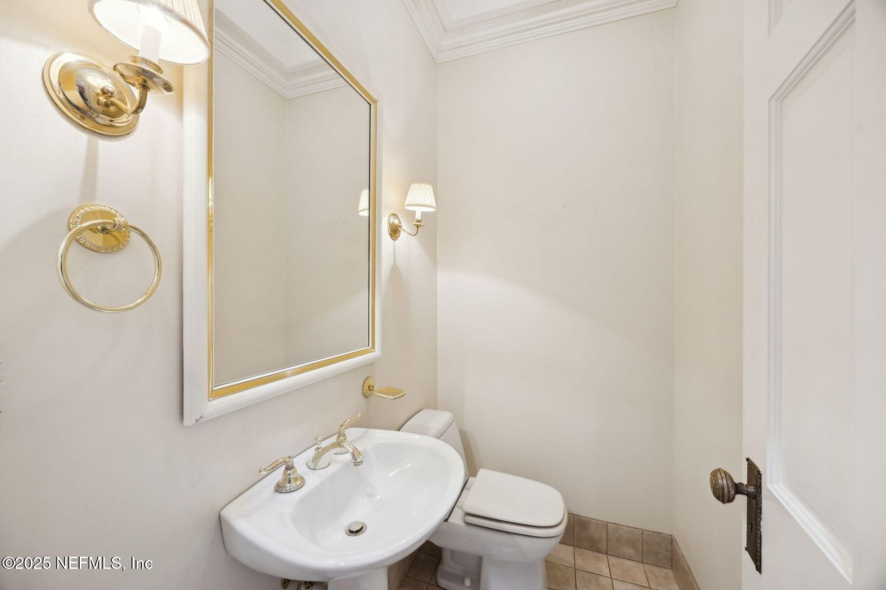 1326 Riverplace Drive, Jacksonville, FL 32223 Photo